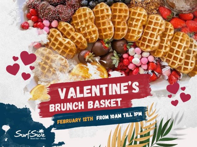 A Valentine’s Lovers Beach Package at Surfside Beach Bar